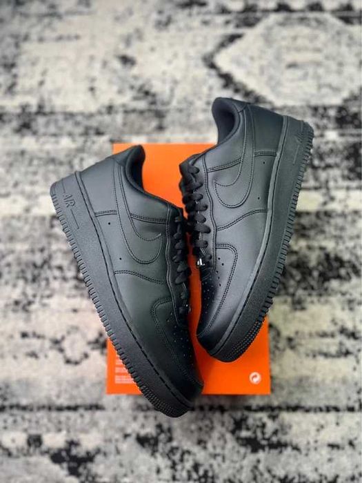 Nike Air Force 1 Low '07 Black R.38.5