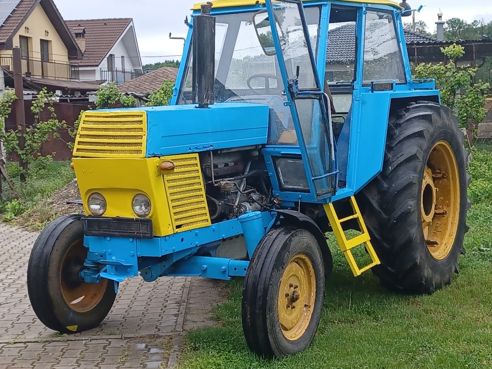 Tractor 80 cp înmatriculat