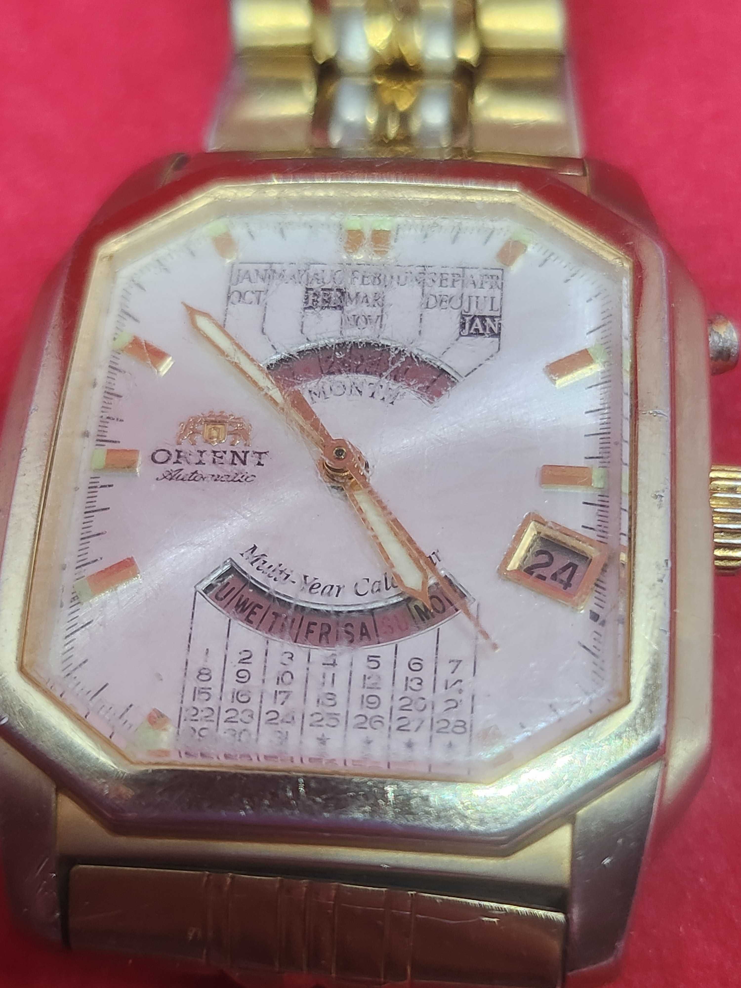 Orient Automatic Multi-Year Calendar – Златист винтидж часовник