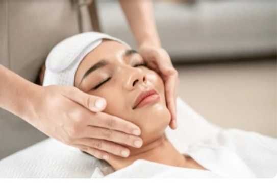 Masaj terapeut profesionist locatie salon