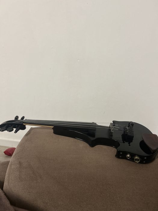 Vioara zetta neagra Impecabila