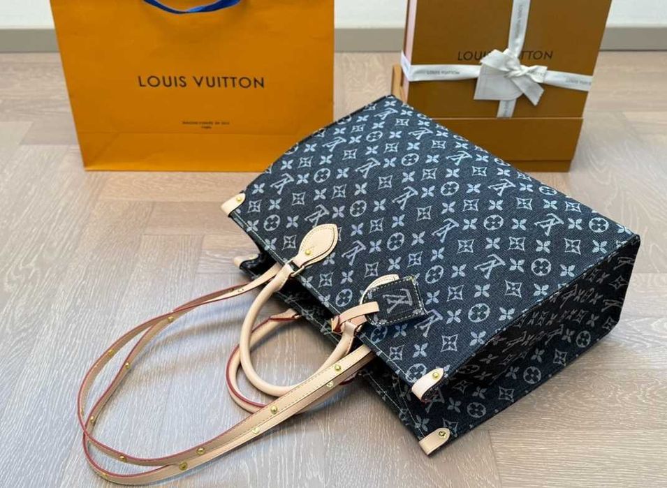 Дамска чанта Louis Vuitton