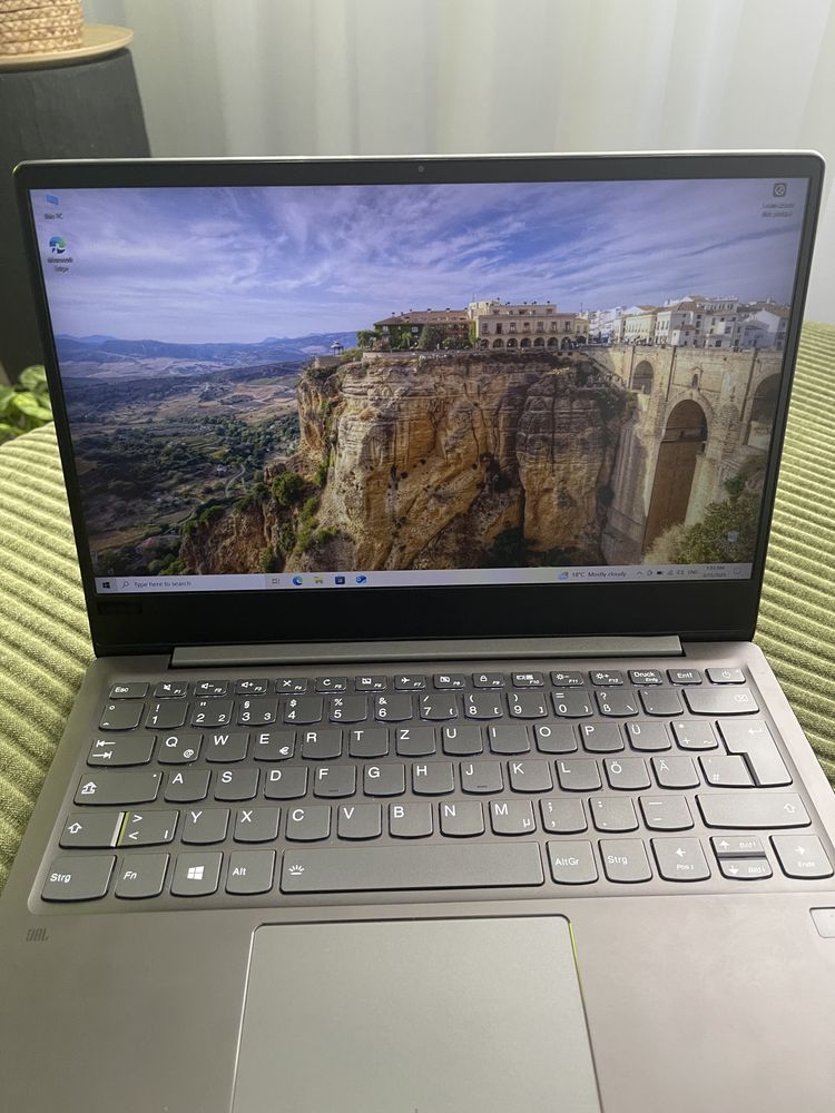 Vand Lenovo IdeaPad 720S-13IKB (Type 81A8)