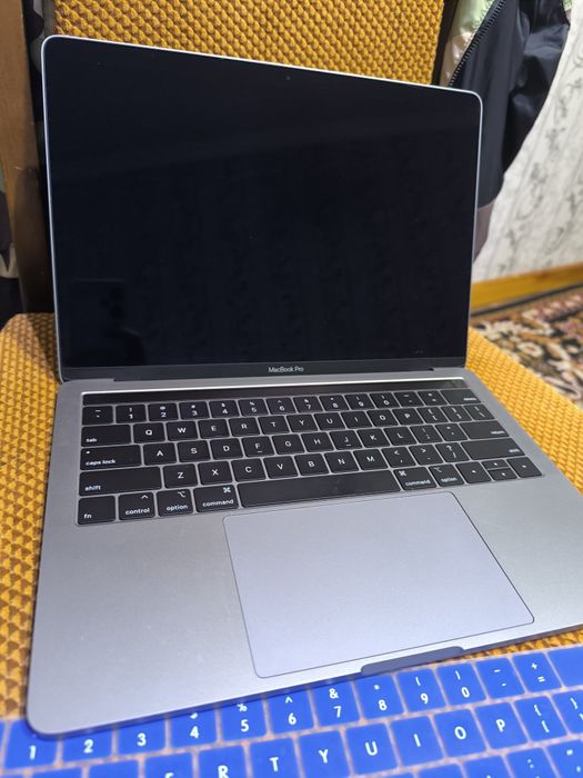 MacBook pro 2019