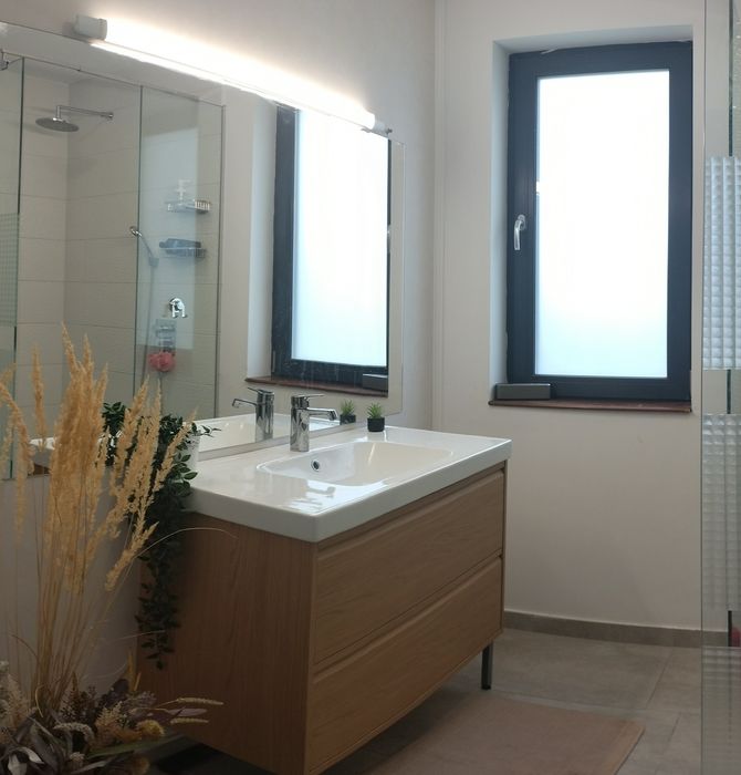 De vânzare casa P+E+Pod+Garaj, cu 4 camere, teren 520mp+520mp
