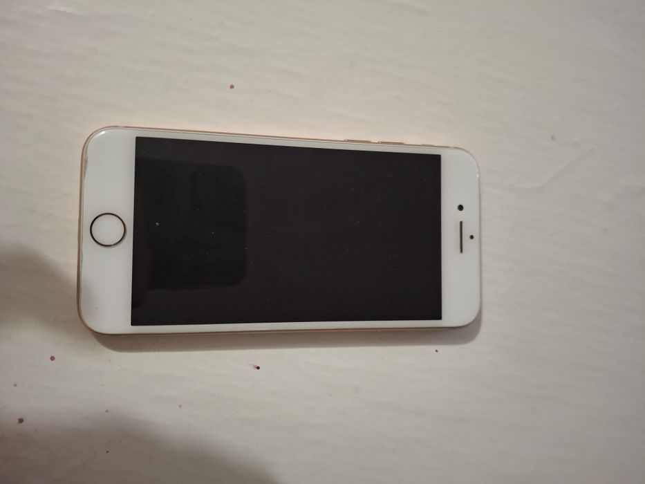 IPhone 8 64 gb sănătatea baterie 79 la suta