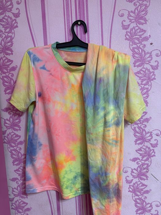 Комплект штанов с футболкой тай-дай