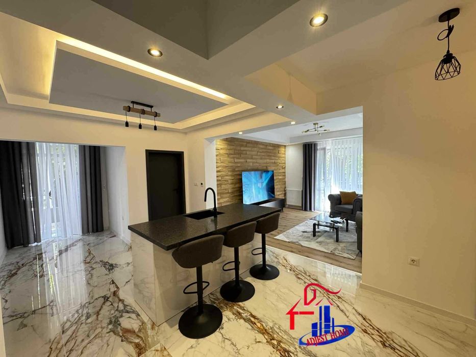 Етаж от къща след основен ремонт в топ центъра на града