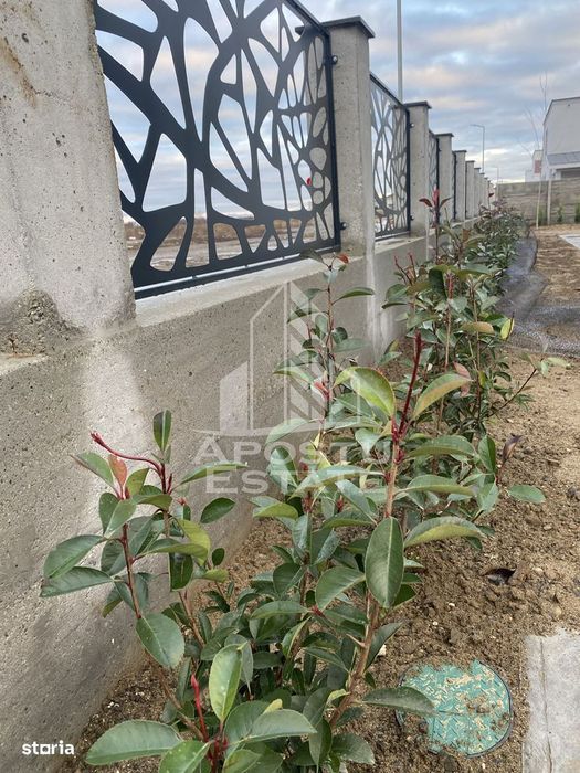 Duplex cu finisari de lux in cartier rezidential Remetea Mare,Bucovat