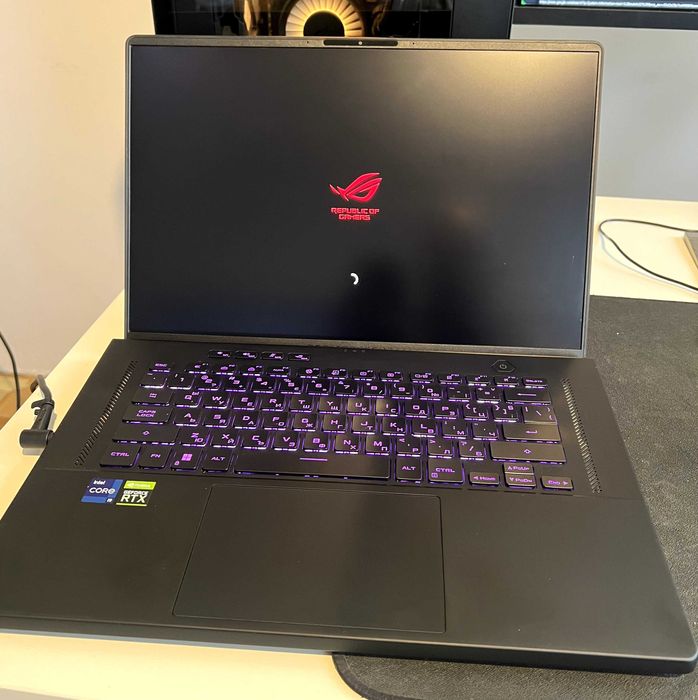 Геймърски Лаптоп i9, RTX 3060, 16GB RAM, 1TB m.2 ASUS ROG Zephyrus M16