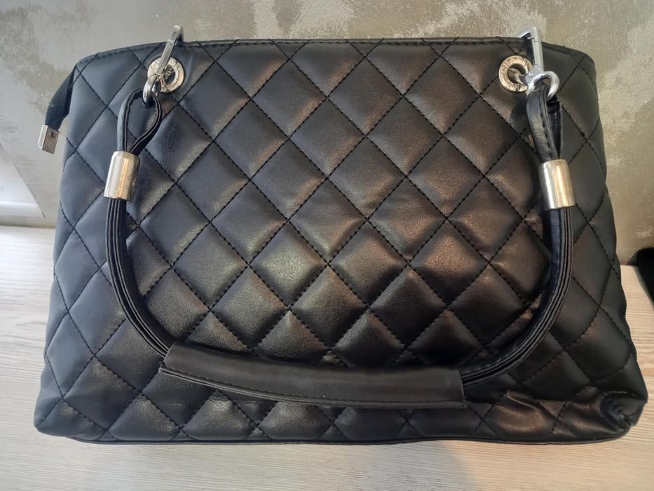 Chanel-дамска чанта