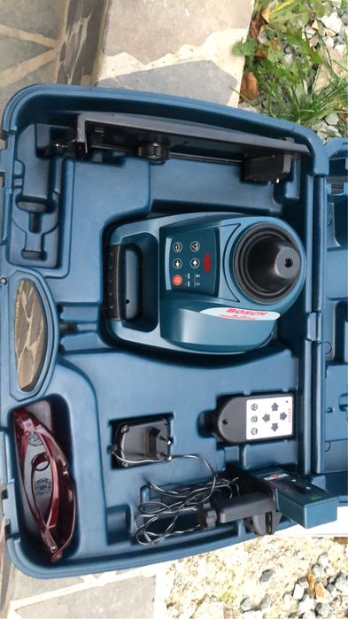 Vand sau schimb cu diverse Laser nivel