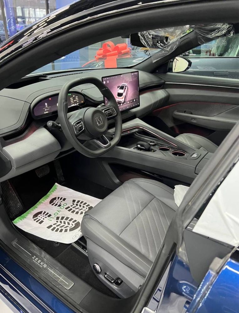 Zeekr 001 Z Sport restayling Синий 2024 Yangi Probeksiz 2024