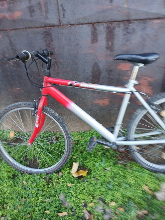 Продавам 2 велосипед баик цена 155 лв