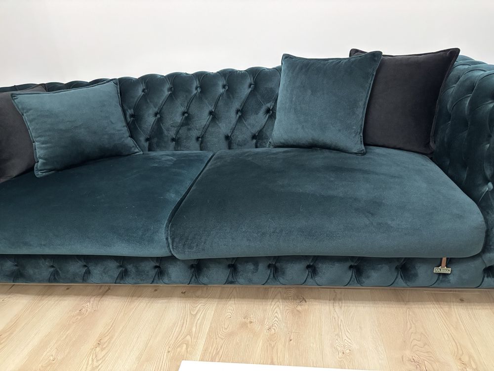 Vand set de canapea si fotoliu,cu perne incluse