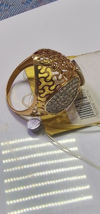 Кольца золотые 4.69 гр 2.8гр