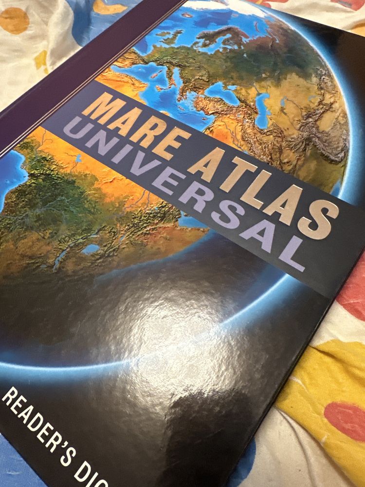 Atlas Universal geografic
