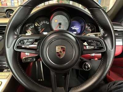 Поръчкови волани за Porsche      А142