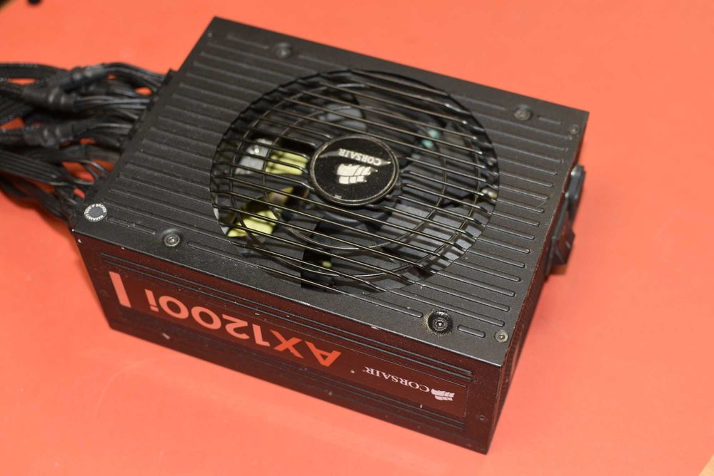 AX1200i ATX Power Supply  1200 Watt 80 PLUS PLATINUM Fully-Modular PSU