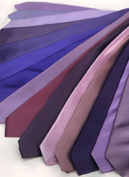 НОВИ Вратовръзки и всички мъжки аксесоари