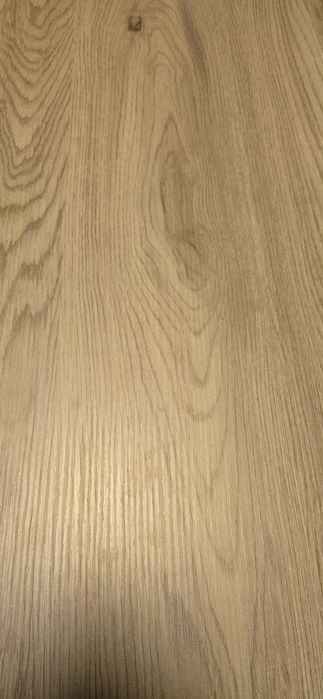 Трапезна маса за хранене