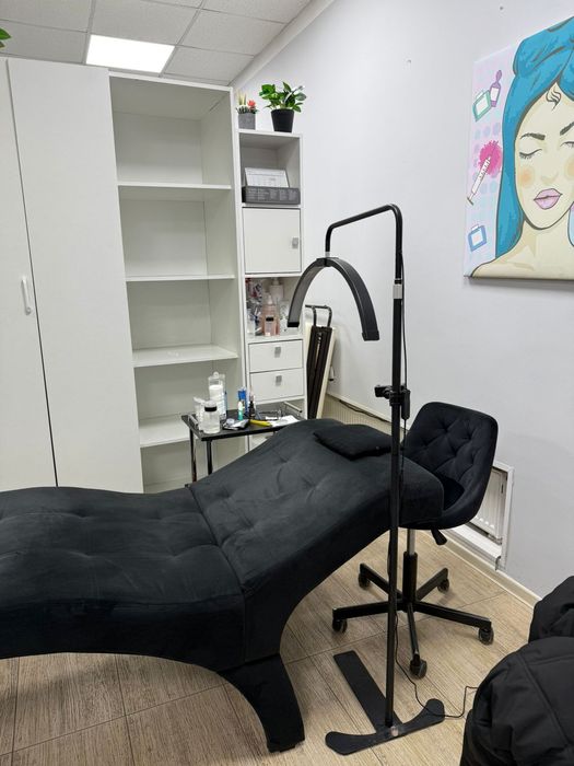 Сдам в аренду кушетки для лашмейкеров и маникюра