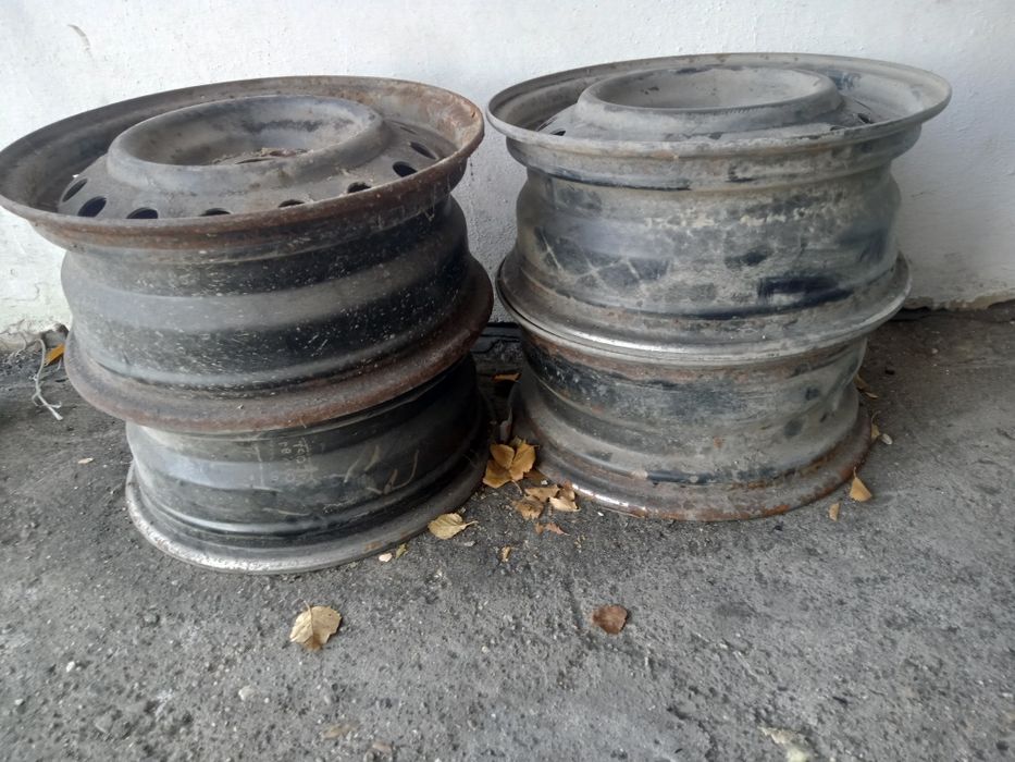 Продам диски Ауди Б4