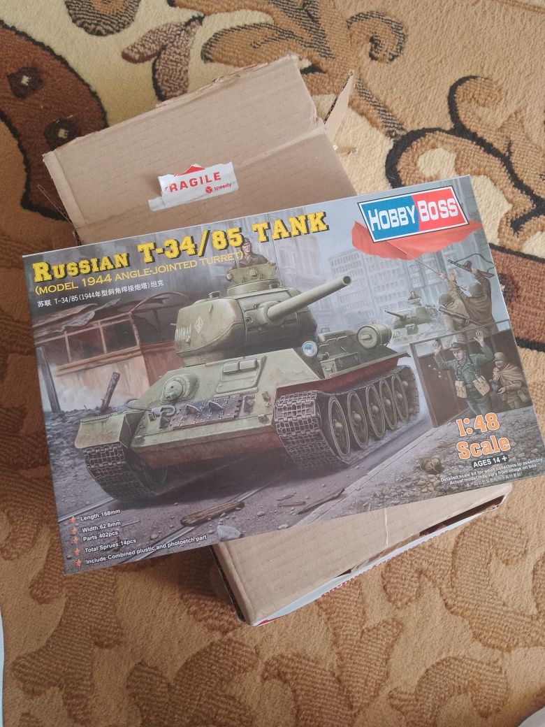 Macheta T34 de construit