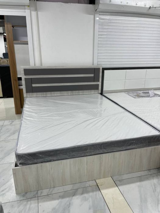 Двуспальная кровать от Comfort mebel