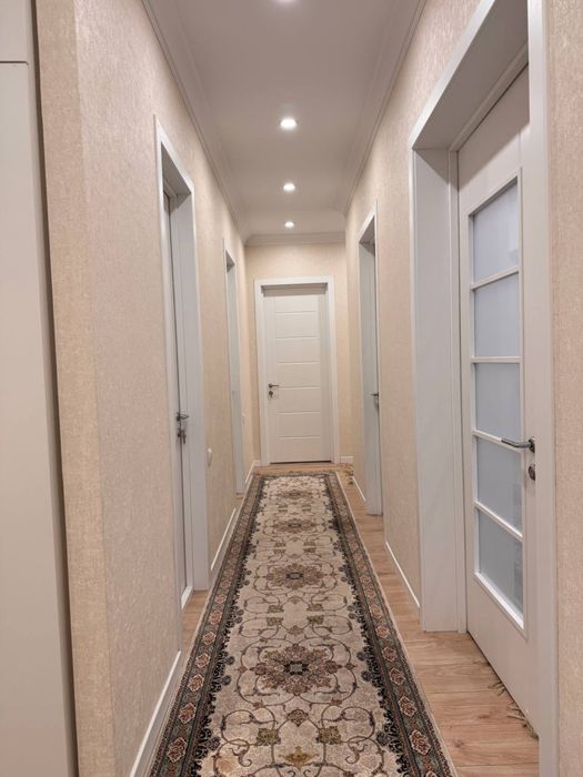 Продается квартира 4 комнатная, 1 этаж с Террасой