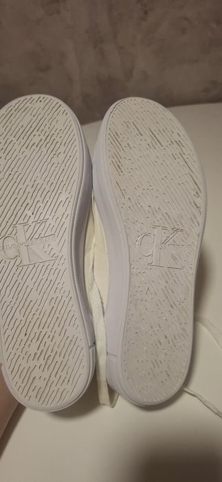 Tenisi Calvin Klein nr 37