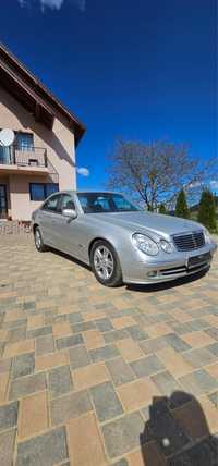 Dezmembrez Mercedes E 270 Avantgarde