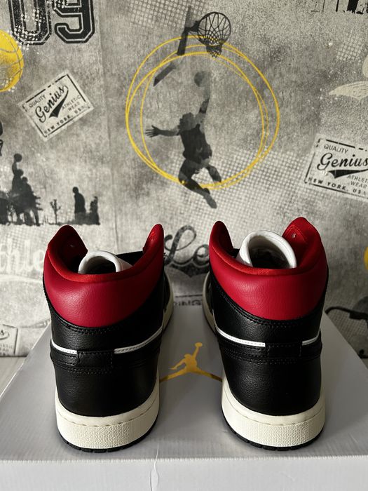 Jordan 1 mid black/gym red| 44,5