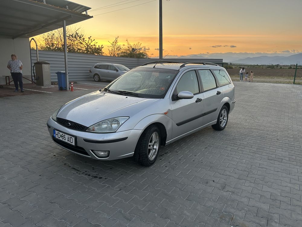 Ford focus 1.6 benzina