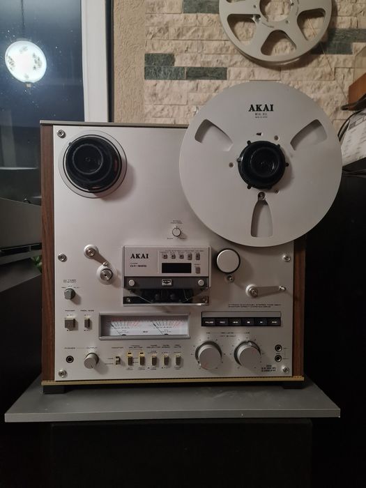 Magnetofon AKAI GX 625  .