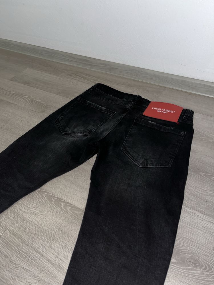 Blugi Dsquared 2