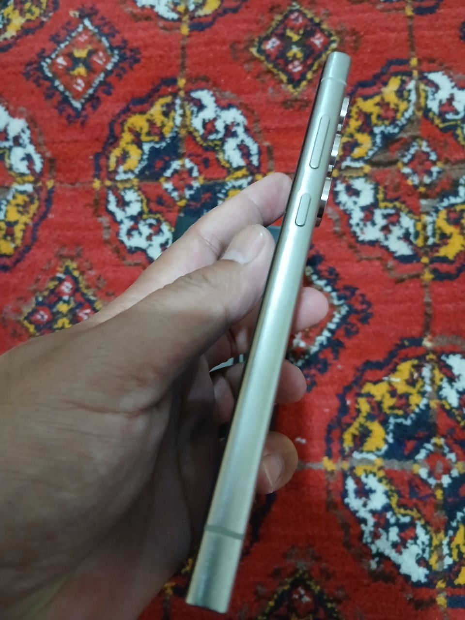 S24 ULTRA 12/256 xolati yangi