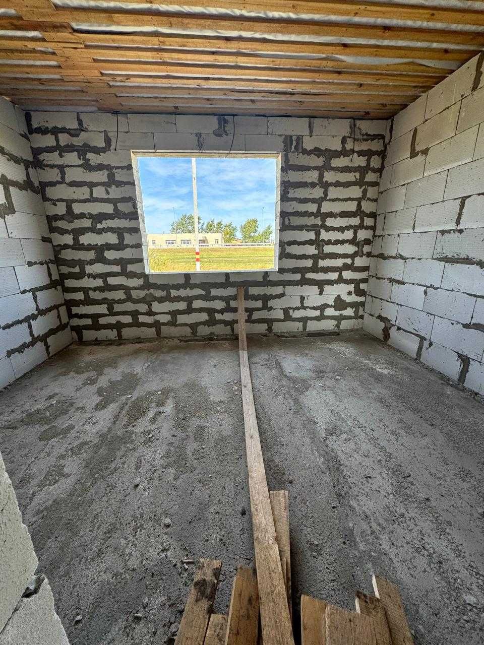 Продам 4-х ком дом, 29 мкр. 37 мил!