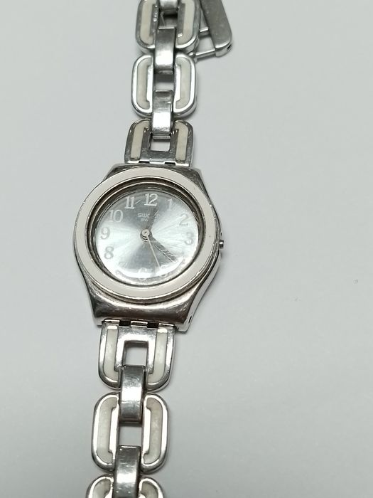 Продаются часы в хорошем состоянии  не китайские