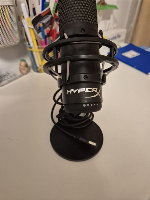 Microfon hiper x QuadCast