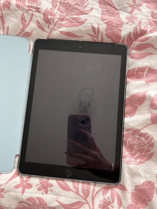 iPad 9,7” (2018) 6th Gen Cellular