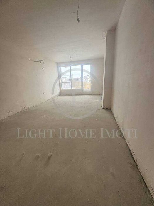 Продава се Двустаен апартамент в Пловдив, Христо Смирненски - 81 кв.м за 1297 €/кв.м - Снимка #1