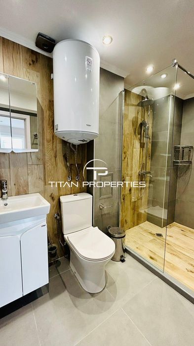 Продава се Тристаен апартамент в Бургас, Център - 98 кв.м за 2705 €/кв.м - Снимка #6