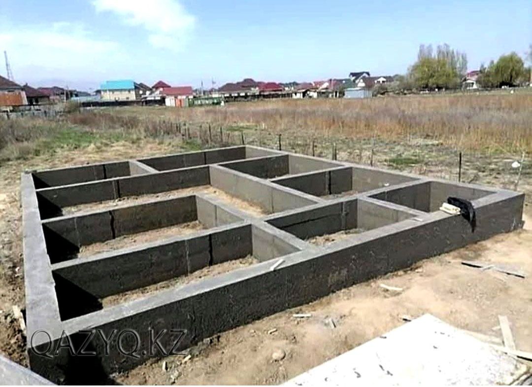 Бригада строителей. Черновой вариант и чистовой.