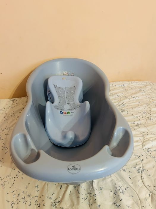 Ваничка със стойка