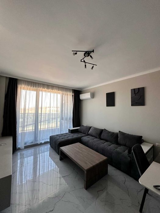 Продава се Двустаен апартамент в Пловдив, Христо Смирненски - 76 кв.м за 1996 €/кв.м - Снимка #4