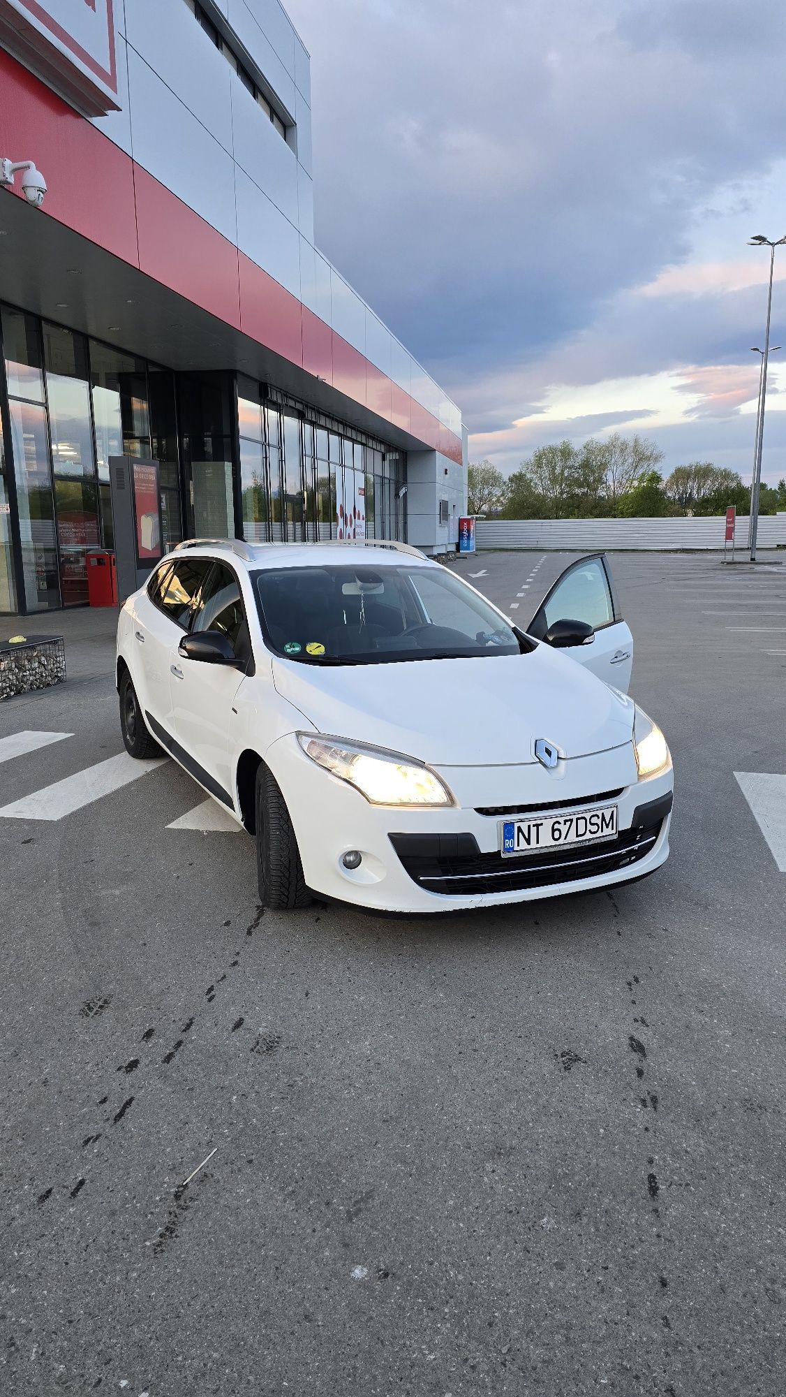 Vând Renault Megane 3 bose 1.9
