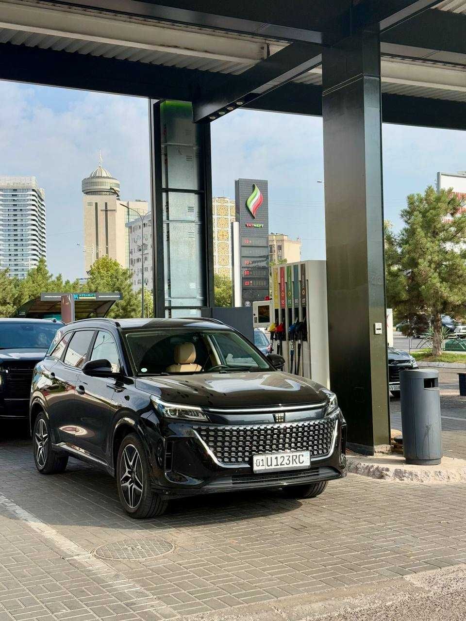 Fengon 508EVR Dongfeng