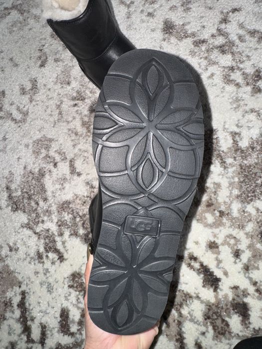 UGG original din piele marimea 35