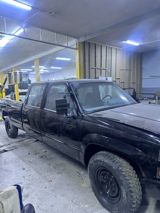 Продам chevrolet silverado  3500hd
